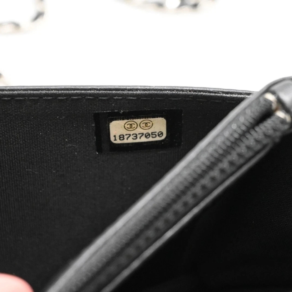 Chanel Quilted Lambskin Leather Diamond CC WOC Clutch Bag Silver Hardware - Picture 11 of 16